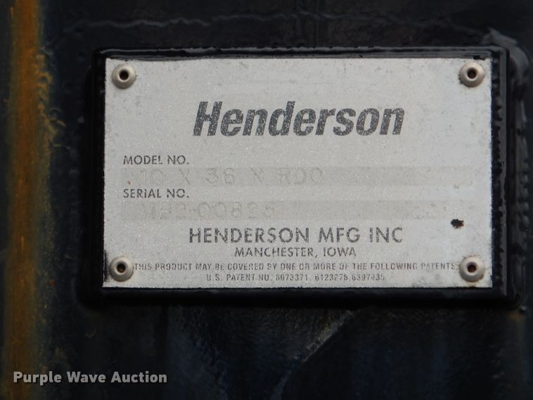 image for item DE4129 2004 GMC 7500 dump truck