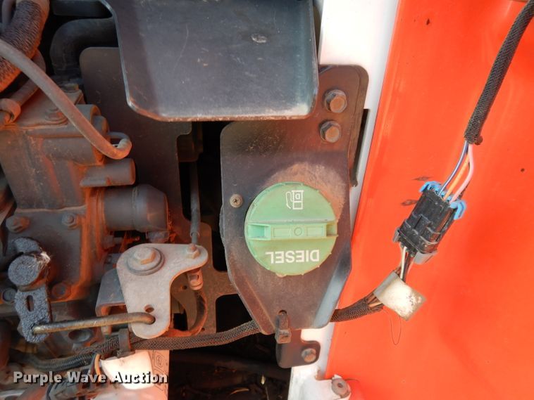 image for item DE4147 2005 Bobcat S205 skid steer