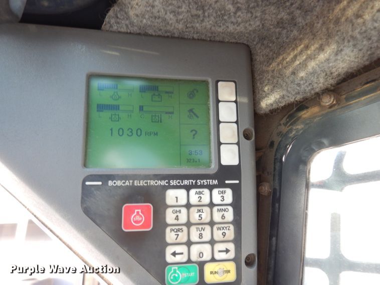 image for item DE4147 2005 Bobcat S205 skid steer