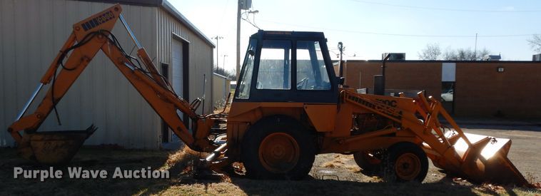 image for item DE4157 1979 Case 580C backhoe
