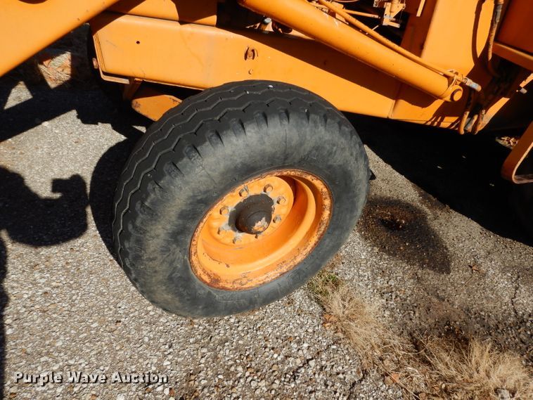 image for item DE4157 1979 Case 580C backhoe