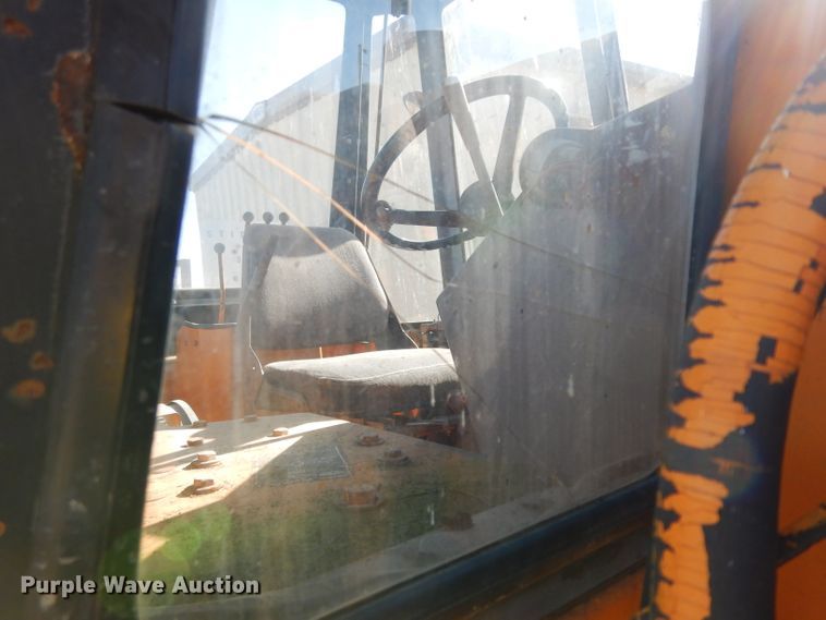 image for item DE4157 1979 Case 580C backhoe