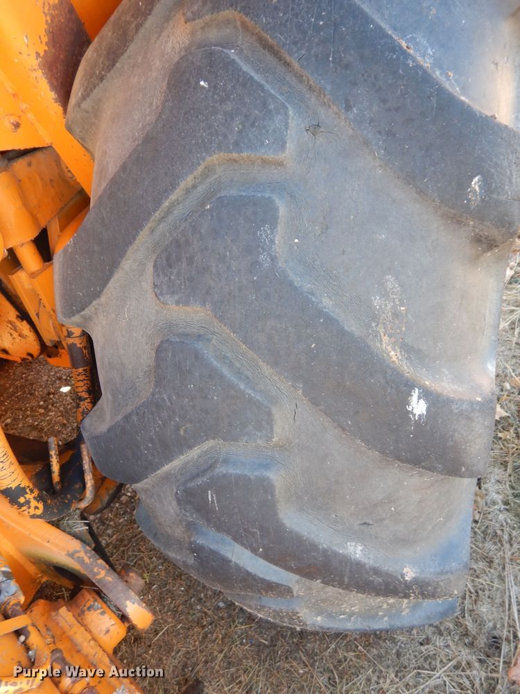 image for item DE4157 1979 Case 580C backhoe