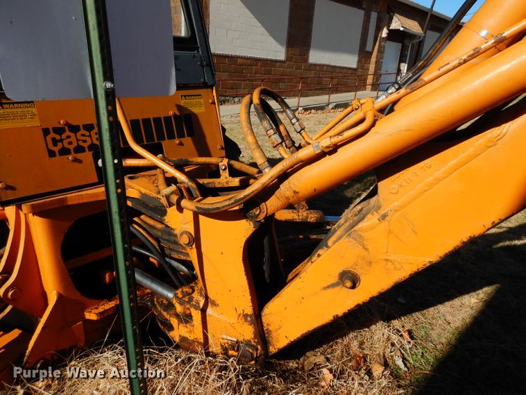 image for item DE4157 1979 Case 580C backhoe