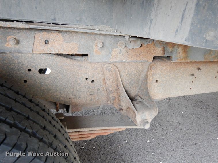 image for item DE4160 2005 Ford E350 Super Duty delivery van