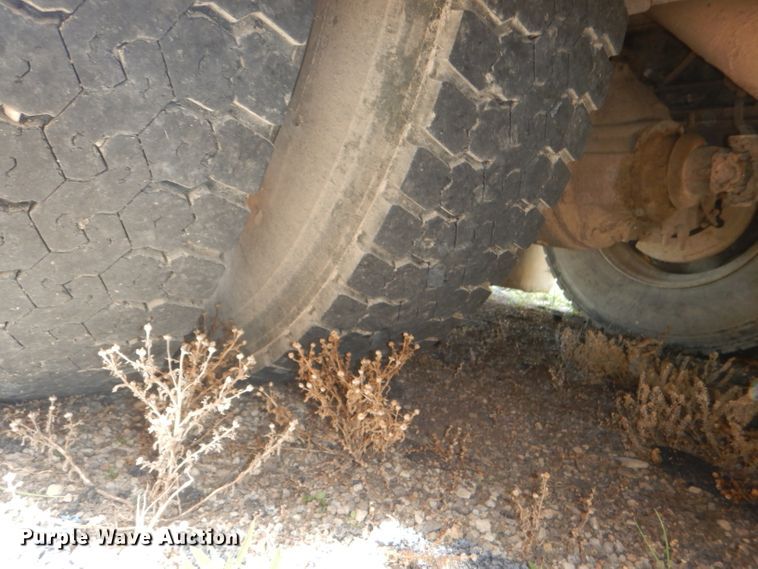 image for item DG4851 2009 Blue Bird Vision school bus