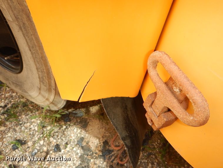 image for item DG4851 2009 Blue Bird Vision school bus