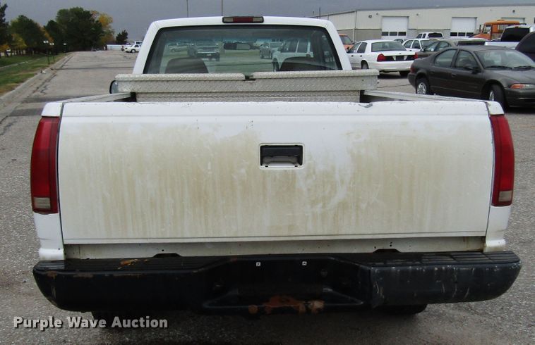 image for item DG6602 1997 GMC Sierra 1500 pickup truck