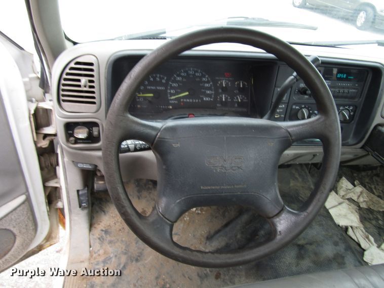 image for item DG6602 1997 GMC Sierra 1500 pickup truck