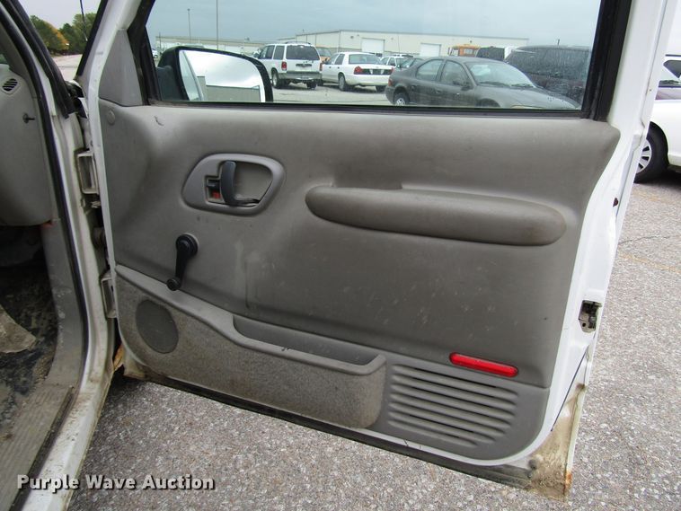 image for item DG6602 1997 GMC Sierra 1500 pickup truck