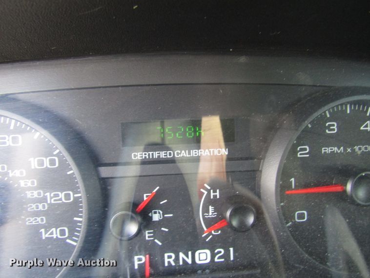 image for item DG6673 2011 Ford Crown Victoria Police Interceptor