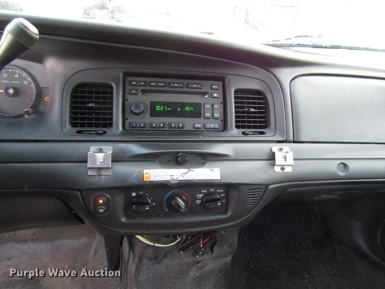 image for item DG6673 2011 Ford Crown Victoria Police Interceptor