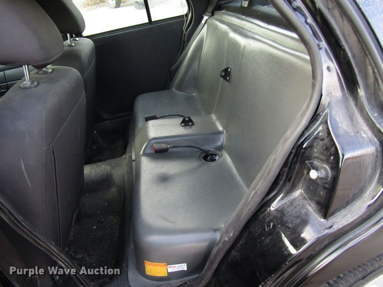 image for item DG6673 2011 Ford Crown Victoria Police Interceptor