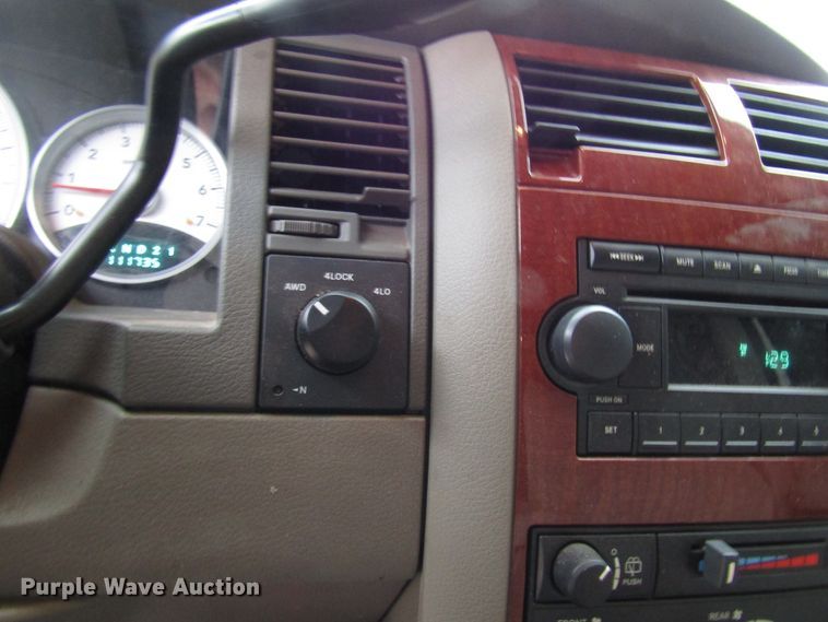 image for item DG6738 2005 Dodge Durango SUV