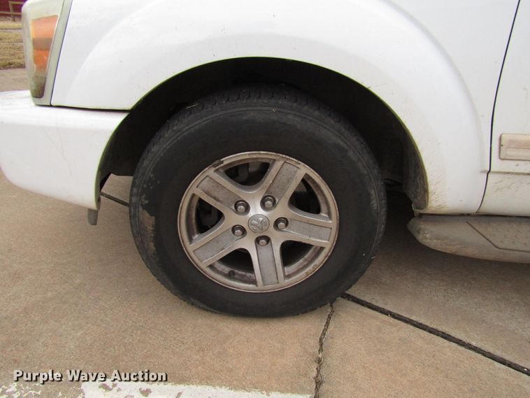 image for item DG6738 2005 Dodge Durango SUV