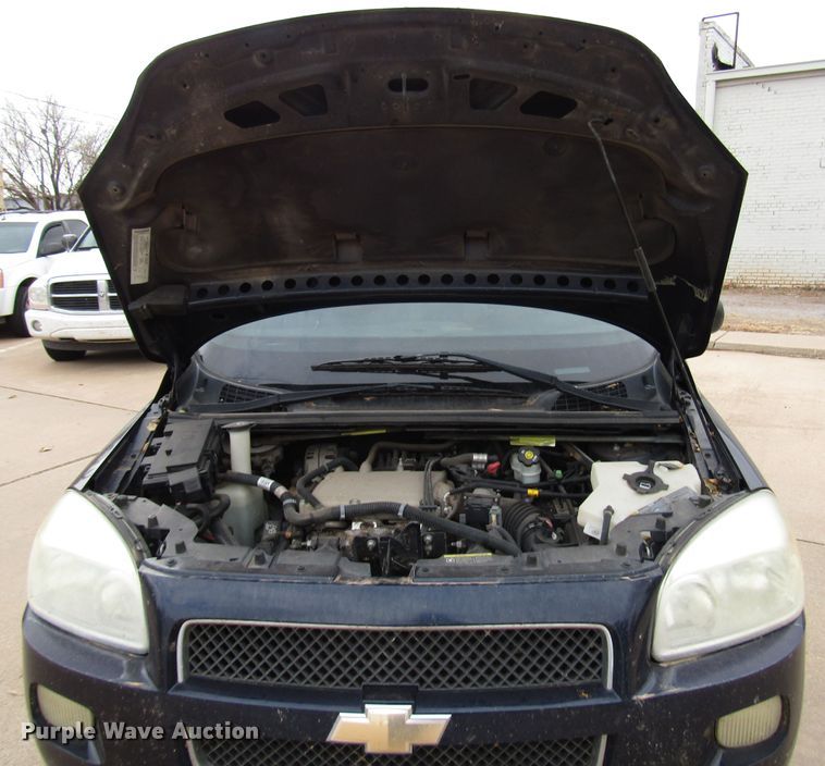 image for item DG6739 2005 Chevrolet Uplander SUV
