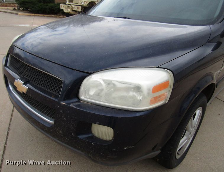image for item DG6739 2005 Chevrolet Uplander SUV