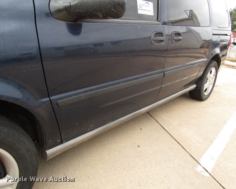 image for item DG6739 2005 Chevrolet Uplander SUV