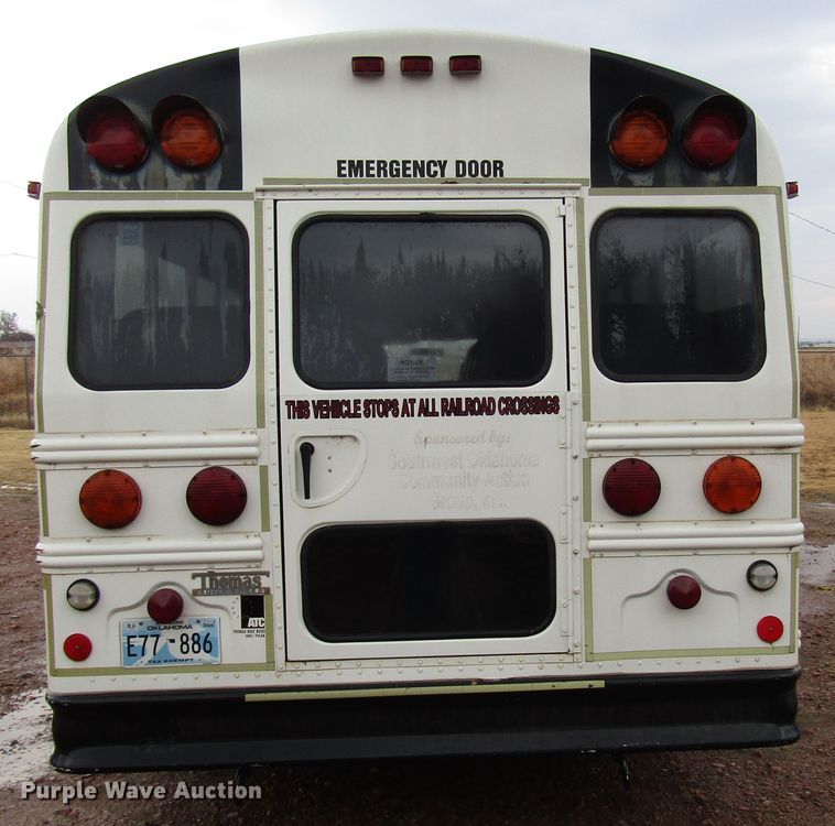 image for item DG6741 2001 Ford Econoline E450 shuttle bus