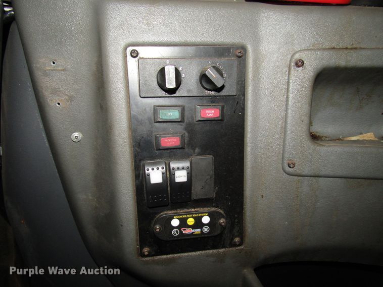 image for item DG6742 2007 Ford Econoline E450 shuttle bus