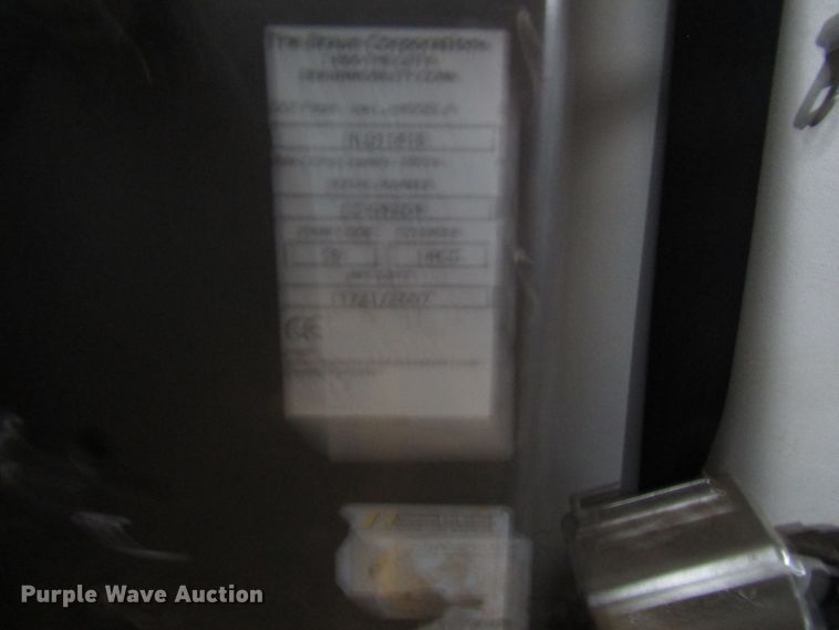 image for item DG6742 2007 Ford Econoline E450 shuttle bus