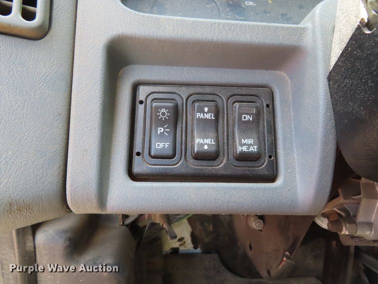 image for item DH0263 2007 International 7400 dump truck