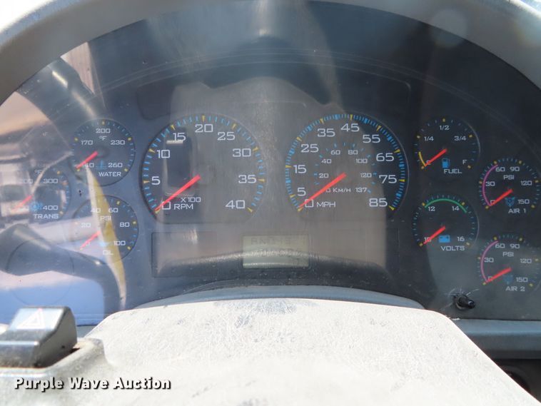 image for item DH0263 2007 International 7400 dump truck