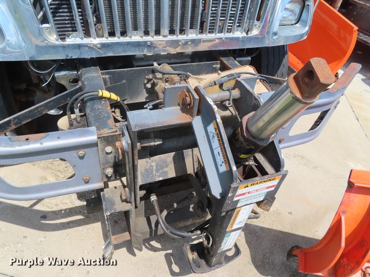 image for item DH0263 2007 International 7400 dump truck