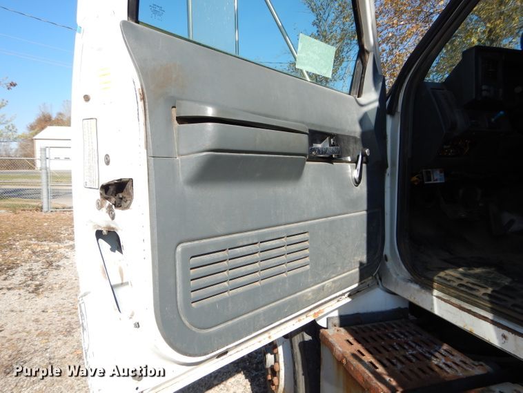 image for item DH2699 1996 Chevrolet Kodiak C6500 dump truck