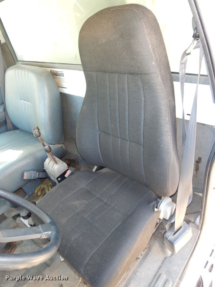 image for item DH2699 1996 Chevrolet Kodiak C6500 dump truck