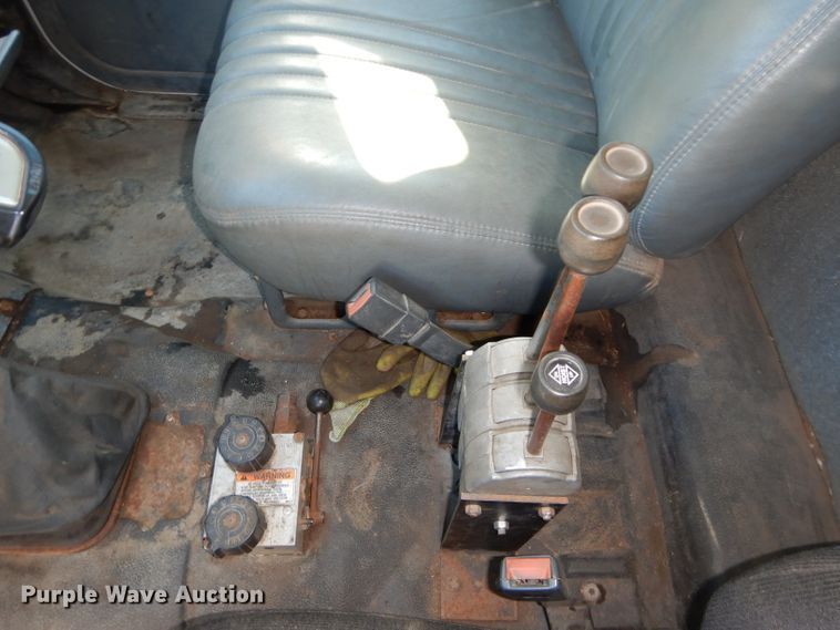 image for item DH2699 1996 Chevrolet Kodiak C6500 dump truck