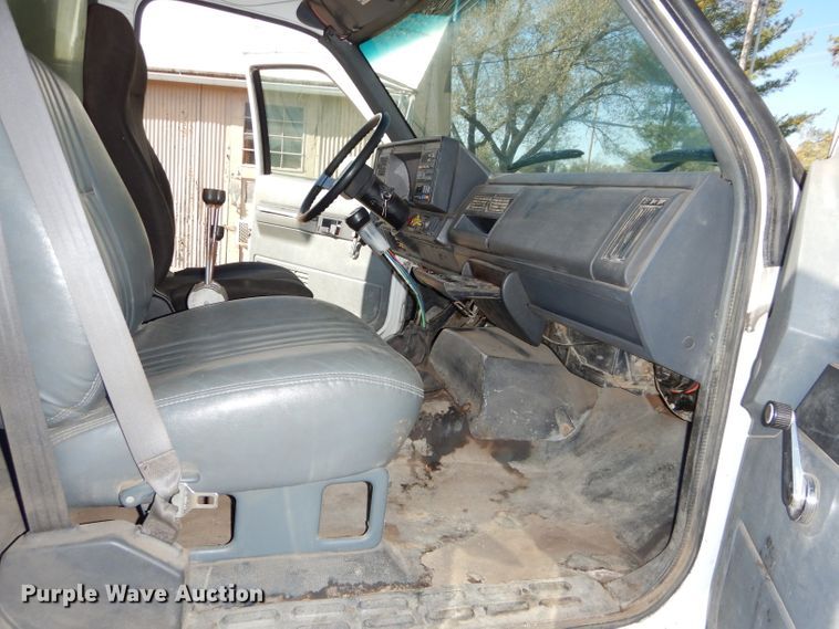 image for item DH2699 1996 Chevrolet Kodiak C6500 dump truck