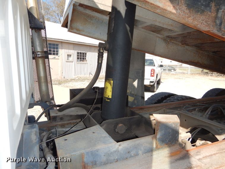 image for item DH2699 1996 Chevrolet Kodiak C6500 dump truck