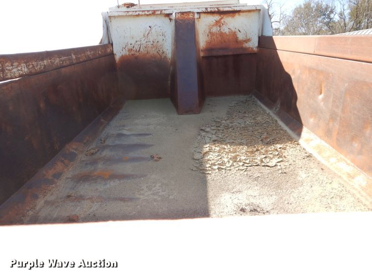 image for item DH2699 1996 Chevrolet Kodiak C6500 dump truck