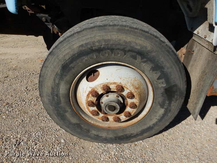 image for item DH2699 1996 Chevrolet Kodiak C6500 dump truck