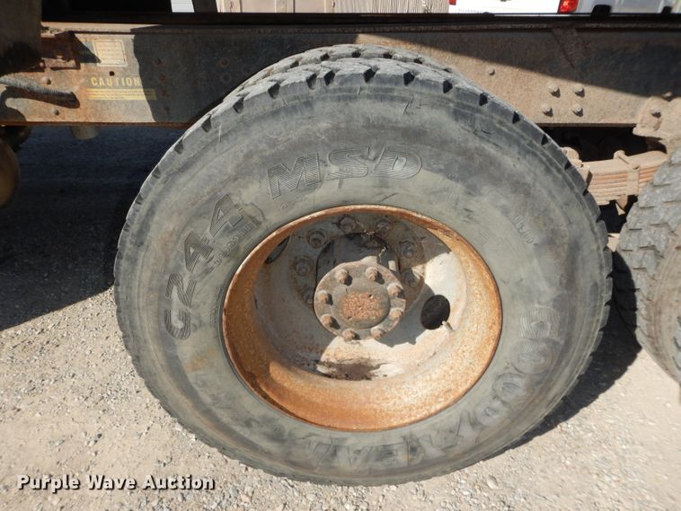 image for item DH2699 1996 Chevrolet Kodiak C6500 dump truck