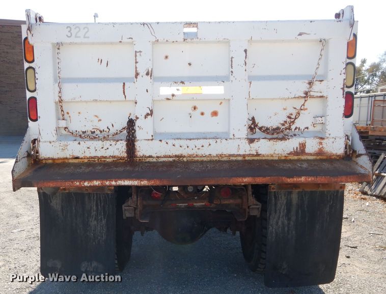 image for item DH2700 1994 Ford L8000 dump truck