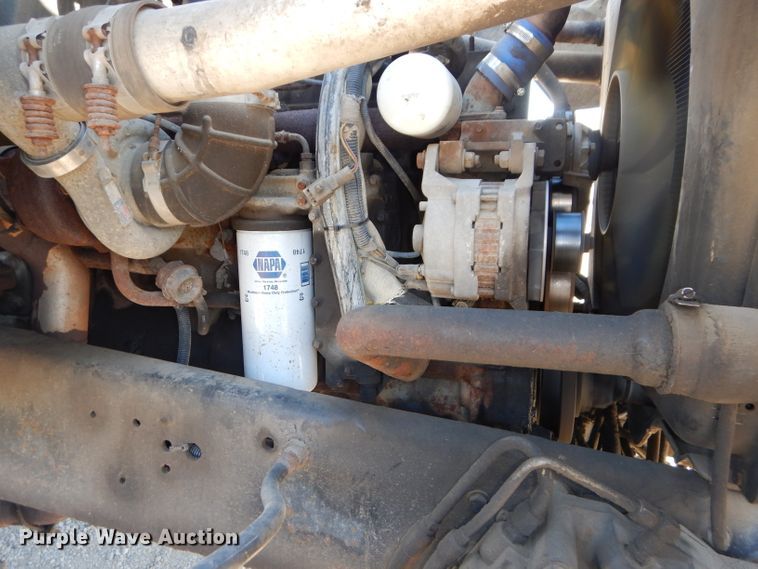 image for item DH2700 1994 Ford L8000 dump truck