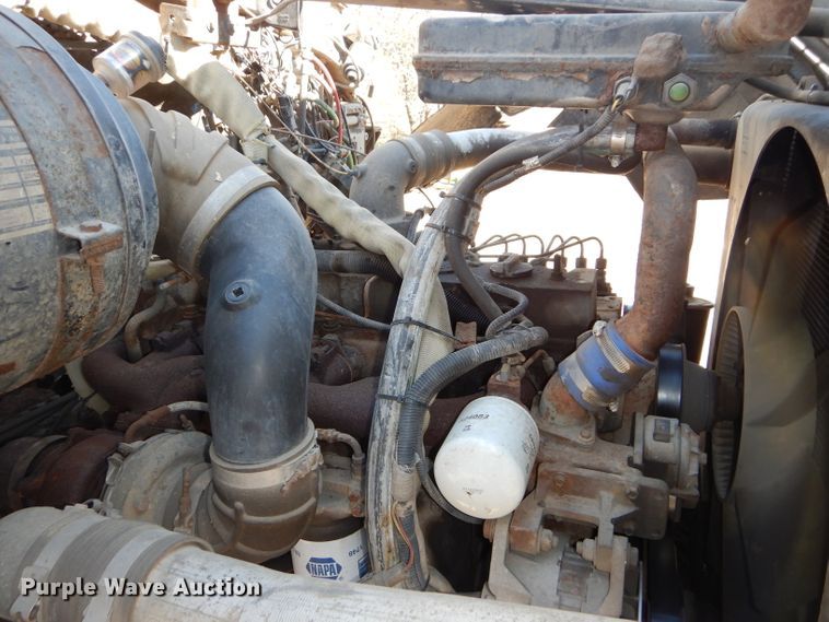 image for item DH2700 1994 Ford L8000 dump truck