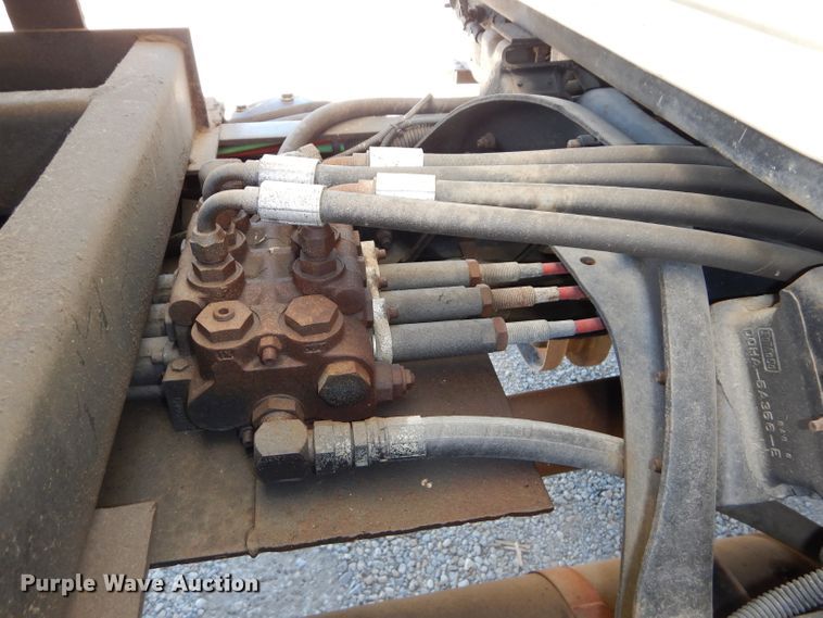 image for item DH2700 1994 Ford L8000 dump truck