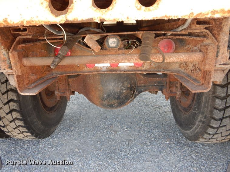 image for item DH2700 1994 Ford L8000 dump truck