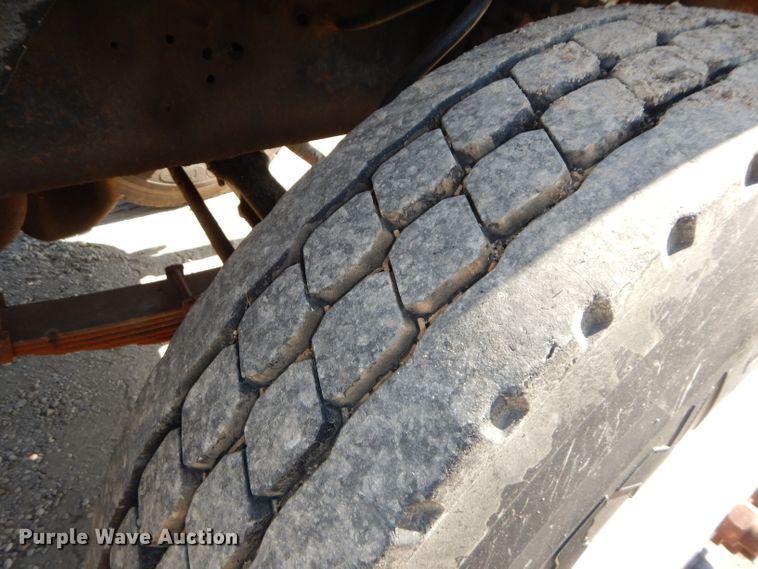 image for item DH2700 1994 Ford L8000 dump truck