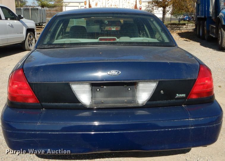 image for item DH2701 2010 Ford Crown Victoria Police Interceptor