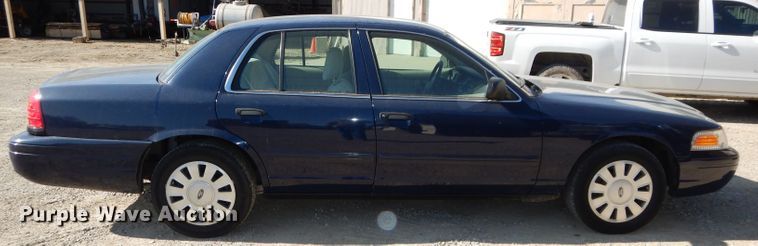 image for item DH2701 2010 Ford Crown Victoria Police Interceptor