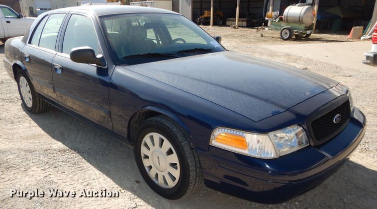 image for item DH2701 2010 Ford Crown Victoria Police Interceptor