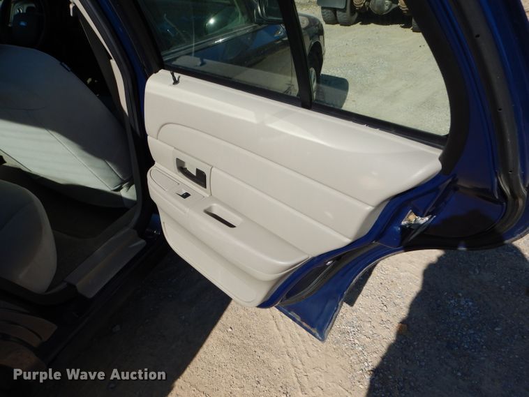 image for item DH2701 2010 Ford Crown Victoria Police Interceptor