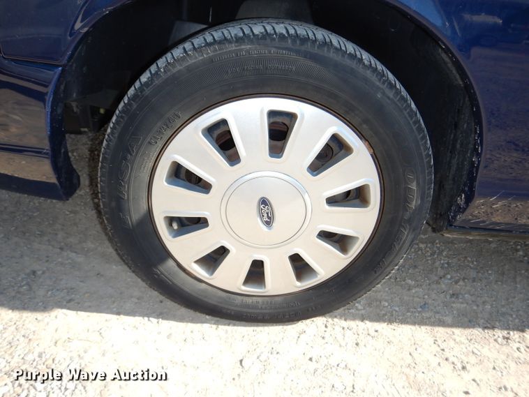 image for item DH2701 2010 Ford Crown Victoria Police Interceptor