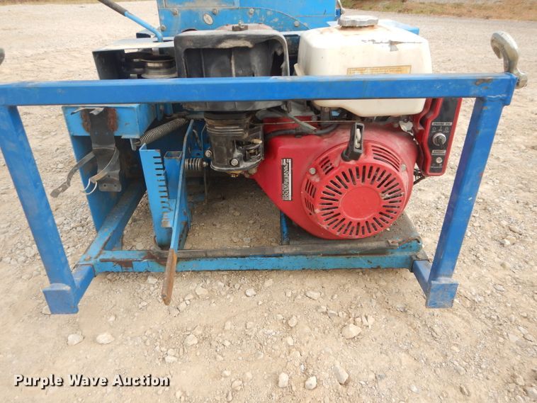 image for item DH2731 Goosen SB1300 bale chopper