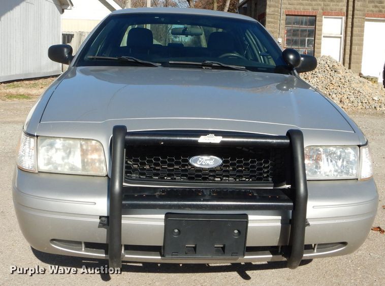 image for item DH4255 2008 Ford Crown Victoria Police Interceptor
