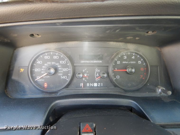 image for item DH4255 2008 Ford Crown Victoria Police Interceptor